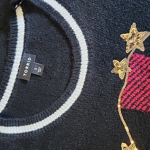 NWOT Pullover Crew Neck Sweater - Picture 6 of 6